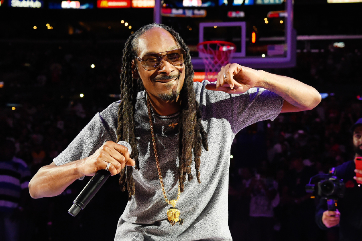 Ο Snoop Dogg παρουσίασε την Tracklist από το νέο του άλμπουμ | United ...